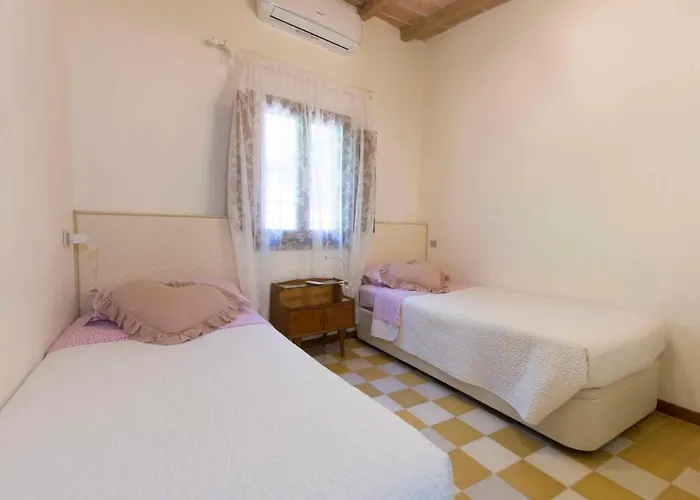 Colle Luna By Interhome * بييفي أنييفولي